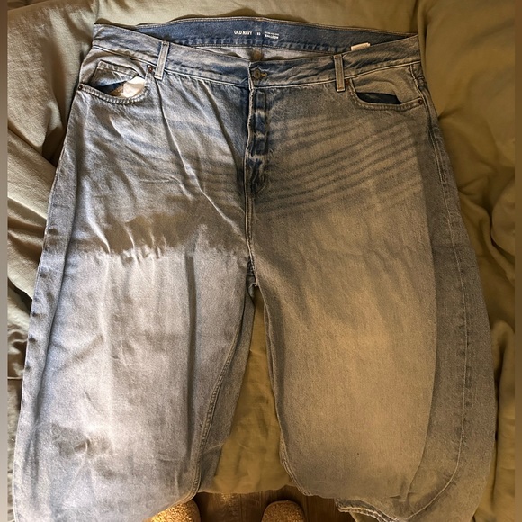 Old Navyy baloon (aka barrel) jeans - Picture 3 of 3
